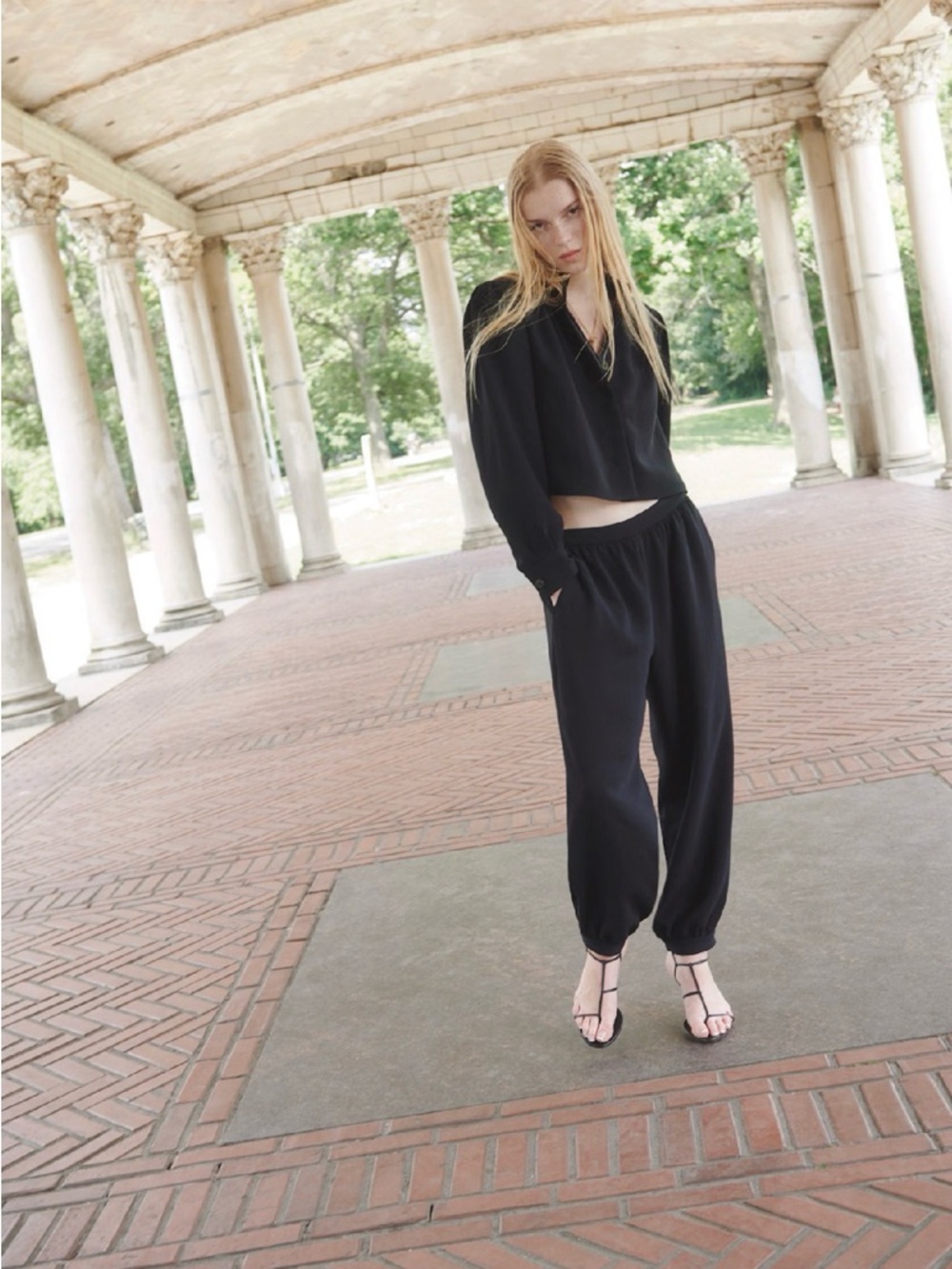 Wilfred Black Elastic High Waist Balloon Style Pants
